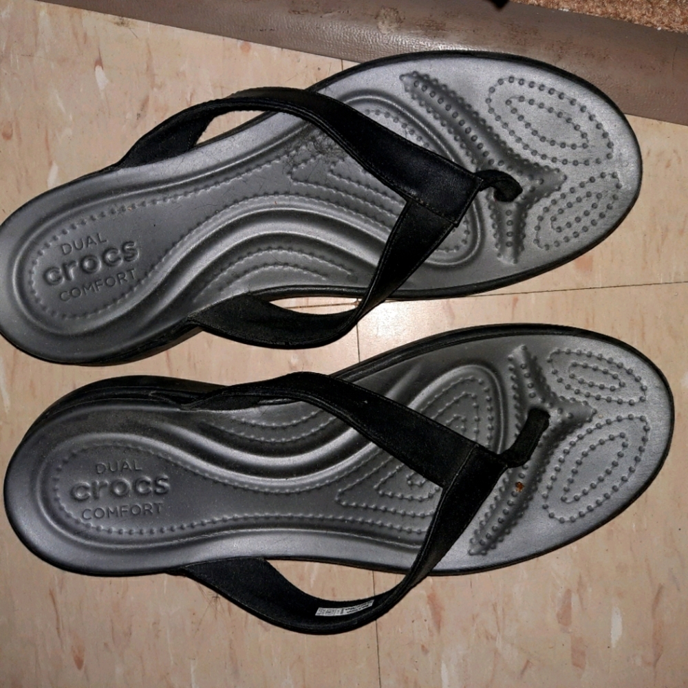 Crocs Size 11 New